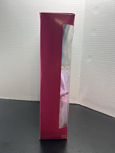 Songbird Teresa Barbie Mattel #14484 Good Condition Bird is Loose in Box - Thumbnail 4