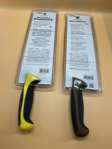 Mercer Culinary M22418 Millennia 8" Offset Utility/Bread Knife Wavy Edge - Thumbnail 2