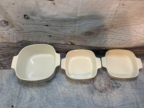 Vintage Set Of 3 Corningware "Abundance" Pattern Casserole Dishes/No Lids - Thumbnail 3
