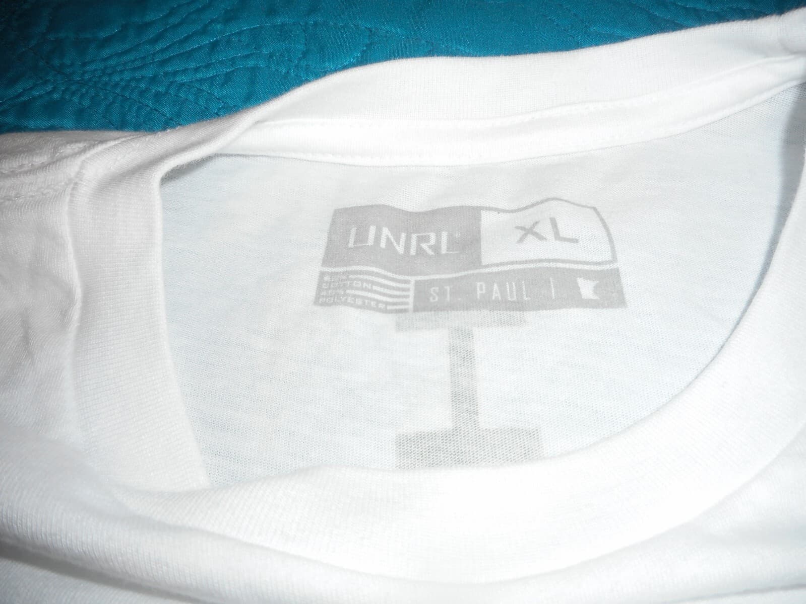 UNRL T Shirt Men's XL Short Sleeve tee white Cotton/Polyester blend Hangtime - Thumbnail 3