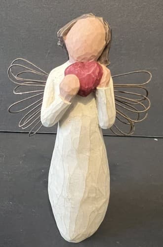 Willow Tree "Angel of the Heart" Demdaco Susan Lordi 2000 Figurine
