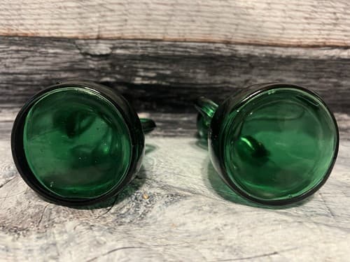 Vintage 7” Green Depression Glass Merry Maids Salt & Pepper Shaker Set Rare - Thumbnail 6