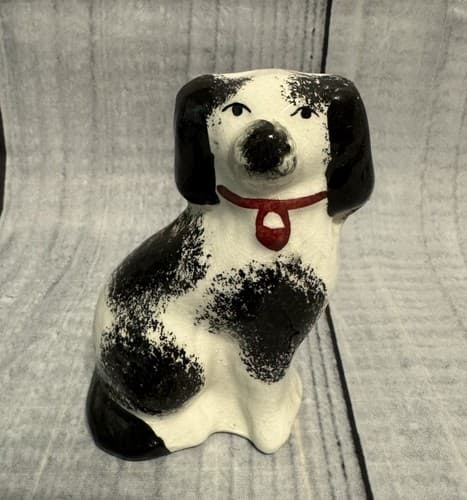 English Staffordshire Popular Spaniel dog -19th c~ 4 1/2" high by 3" wide