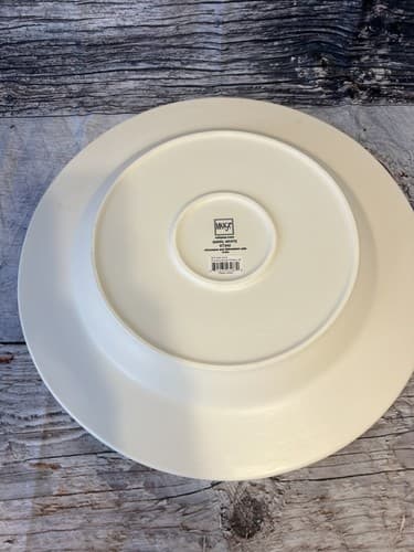 NWT Mikasa Swirl White KT342 Oversize Round Platter 16" - Thumbnail 4