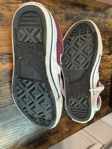 Converse All Star Kids Shoes Size Youth 11 Color Burgundy~Great Condition! - Thumbnail 5
