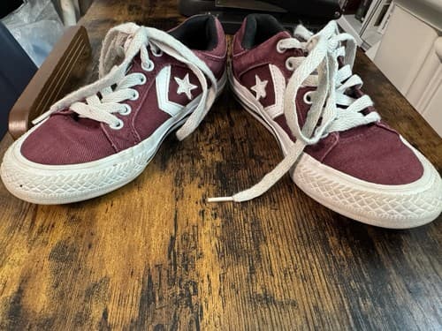 Converse All Star Kids Shoes Size Youth 11 Color Burgundy~Great Condition! - Thumbnail 3