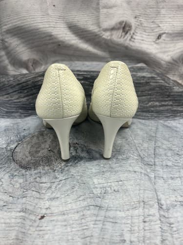 Alex Marie~Viola~9.5m Womens white heeled pump with box~pre-owned - Thumbnail 4