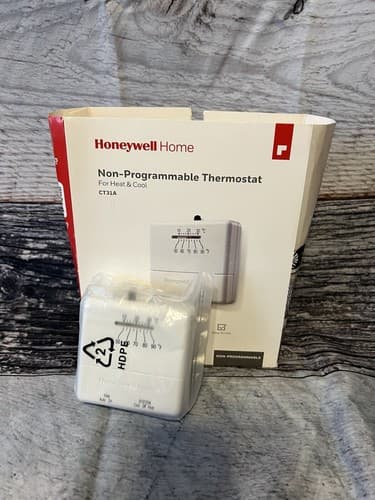 Honeywell CT31A1003 series heat and cool thermostat non programable low voltage - Thumbnail 2