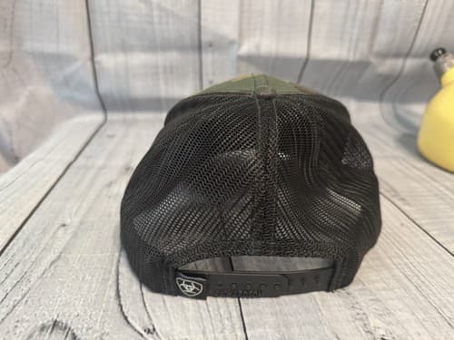 ARIAT Mens Embroidered USA Flag Patch Camo Snap Back Baseball Cap - Thumbnail 3