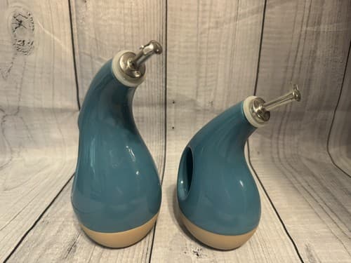 Rachel Ray Olive Oil / Vinegar Dispensers Stoneware Cruet 2 Piece Aqua Blue - Thumbnail 2