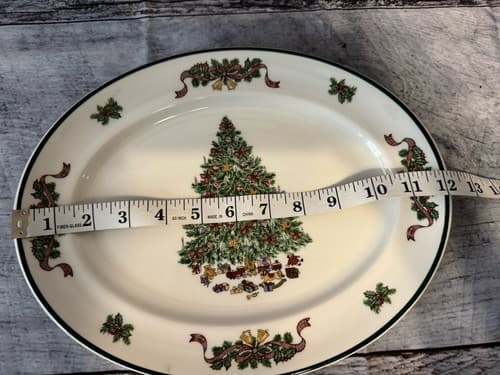 Johnson Brothers Victorian Christmas Oval Platter, 11.75" - Thumbnail 2