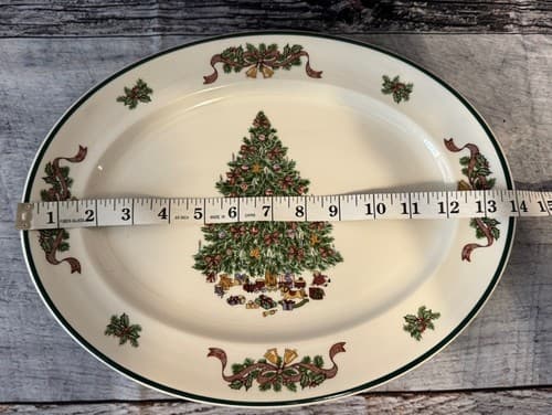 Johnson Brothers Victorian Christmas Oval Platter, 13.75 - Thumbnail 2