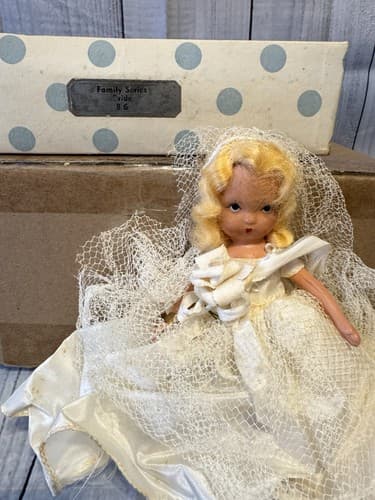 Vintage Nancy Ann Storybook Doll Bisque #86 Bride Family Series - Thumbnail 3