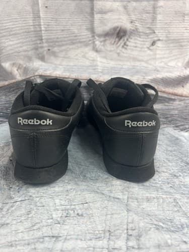 Reebok Classic Black Leather women's Size 9.5M Sneakers - Thumbnail 2