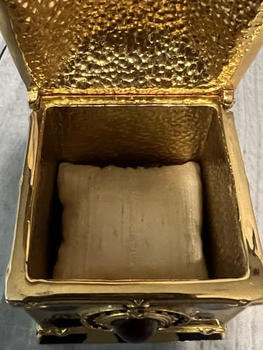 Wendy Reed~Trinket Box Jacqueline Black and Yellow with Jewels on Gold - Thumbnail 10
