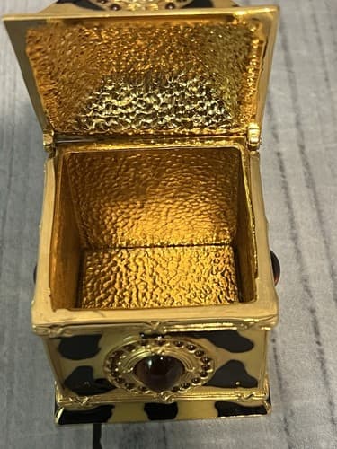 Wendy Reed~Trinket Box Jacqueline Black and Yellow with Jewels on Gold - Thumbnail 7