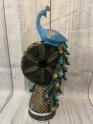 Peacock design decorative table clock, elegant home decor. Beautiful! - Thumbnail 3