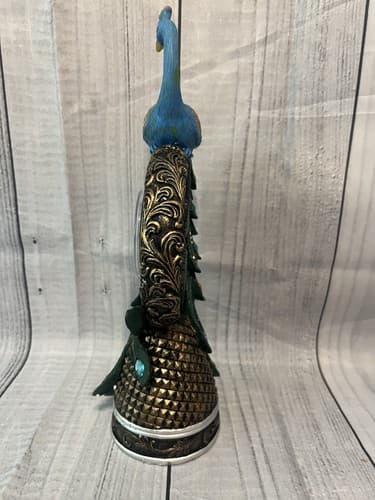 Peacock design decorative table clock, elegant home decor. Beautiful! - Thumbnail 4