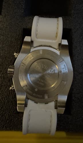 Invicta Pro Diver Limited Edition Stainless Steel Case/Silicone Band Mod #24926 - Thumbnail 2