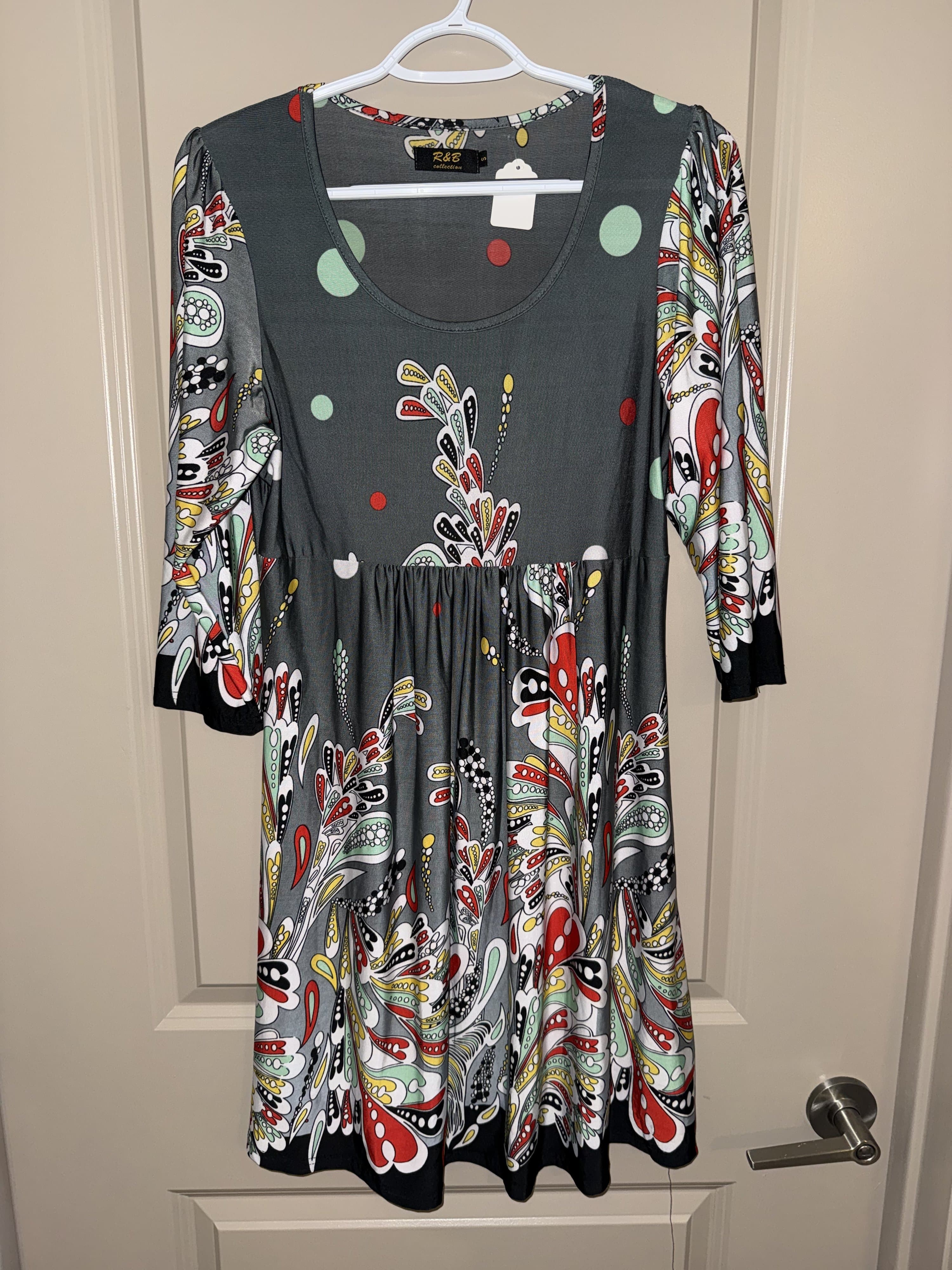 R&B Collection Patterned Dress Size S