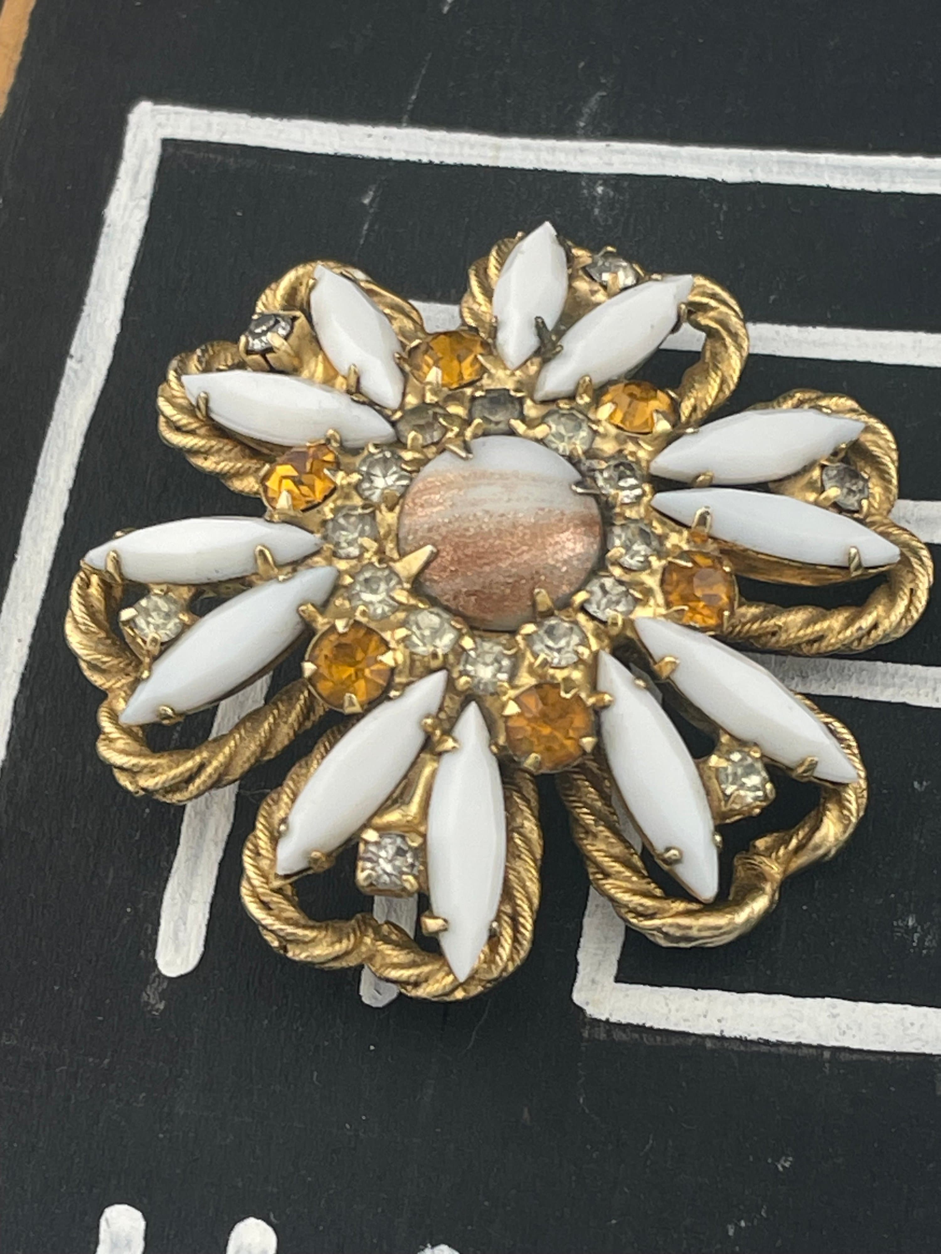 Verified Juliana D&E Brooch Gold Fluss Aventurine Milk Glass Topaz Rhinestone - Thumbnail 3