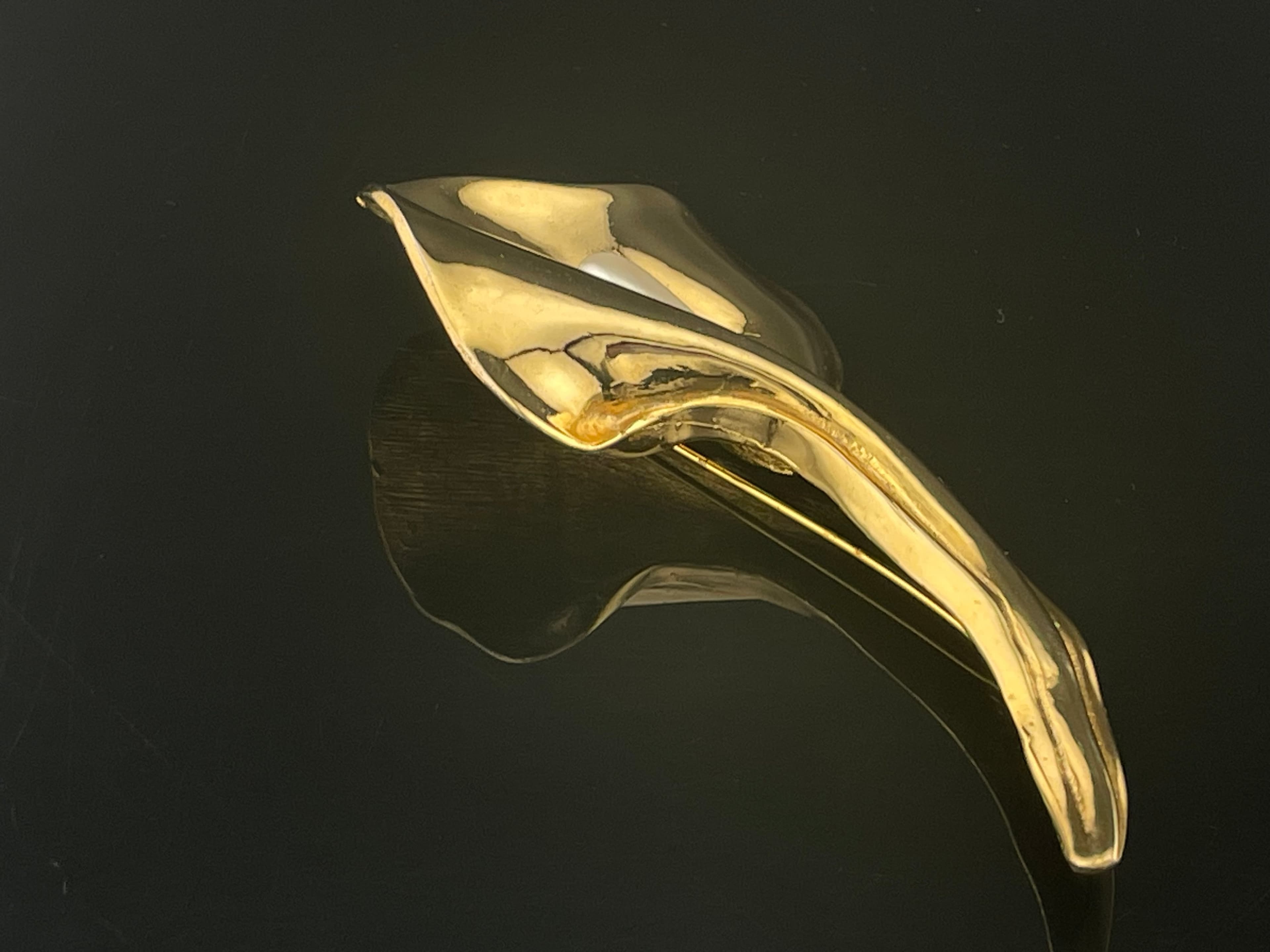 Vintage Large Sculptural Calla Lily Brooch Gold Tone Pearl Modernist Statement - Thumbnail 5