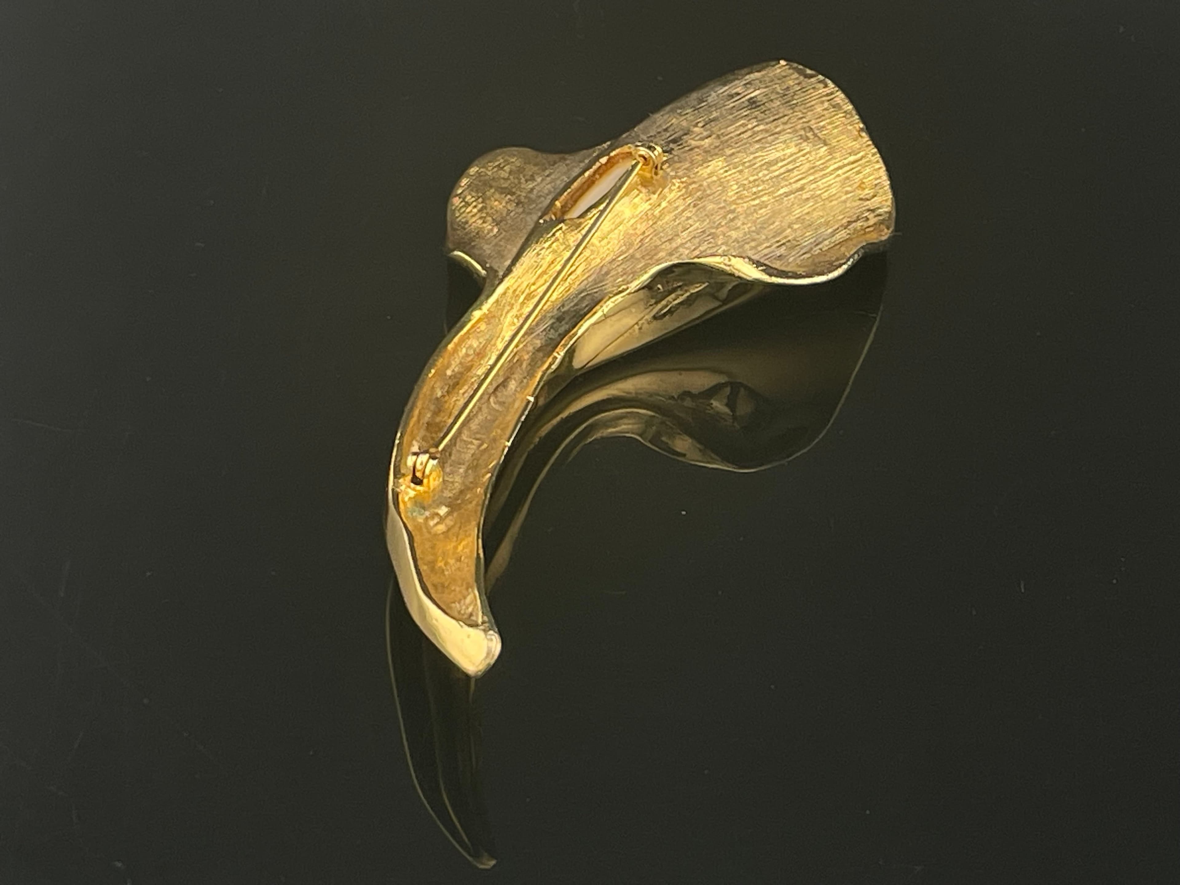 Vintage Large Sculptural Calla Lily Brooch Gold Tone Pearl Modernist Statement - Thumbnail 7