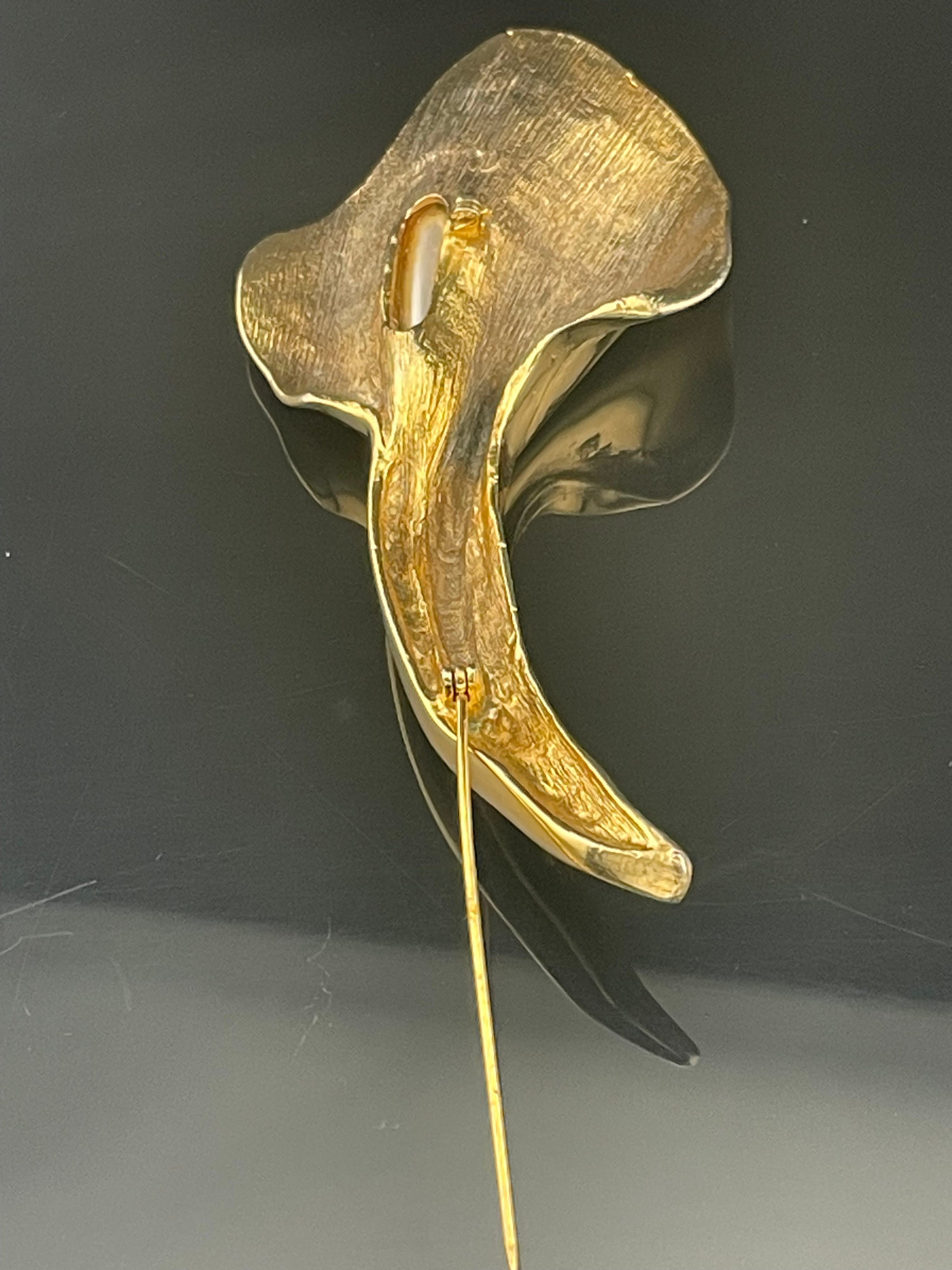 Vintage Large Sculptural Calla Lily Brooch Gold Tone Pearl Modernist Statement - Thumbnail 10