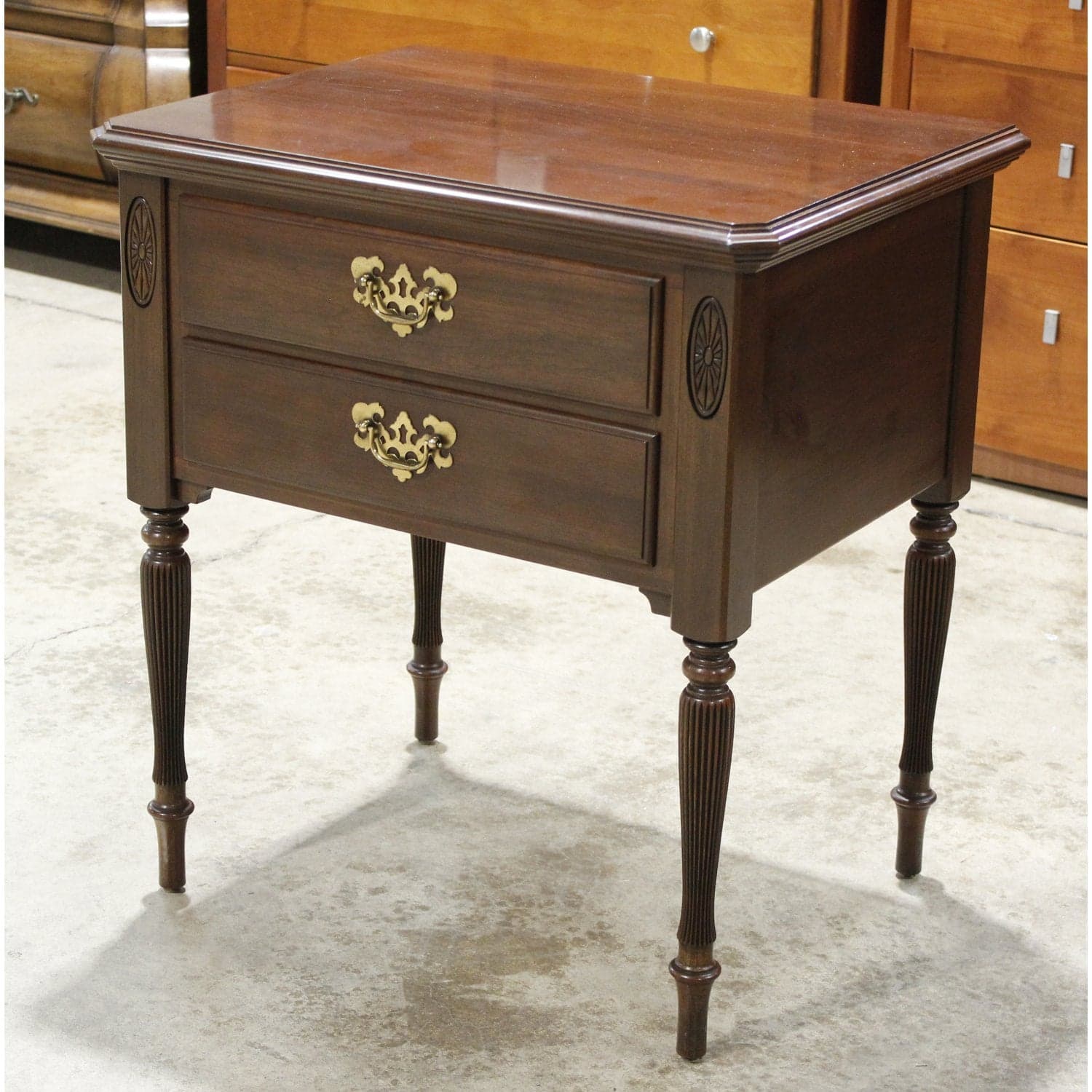 Ethan Allen 2 Drawer Mahogany Nightstand - Thumbnail 4