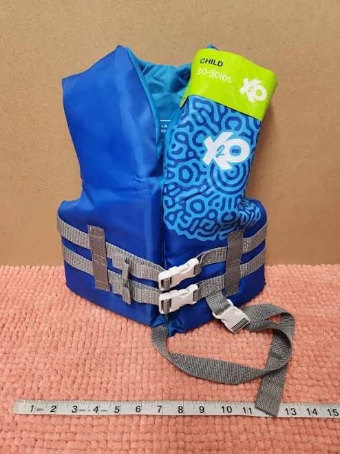 XO Blue Child Life Jacket with Adjustable Straps - Thumbnail 2