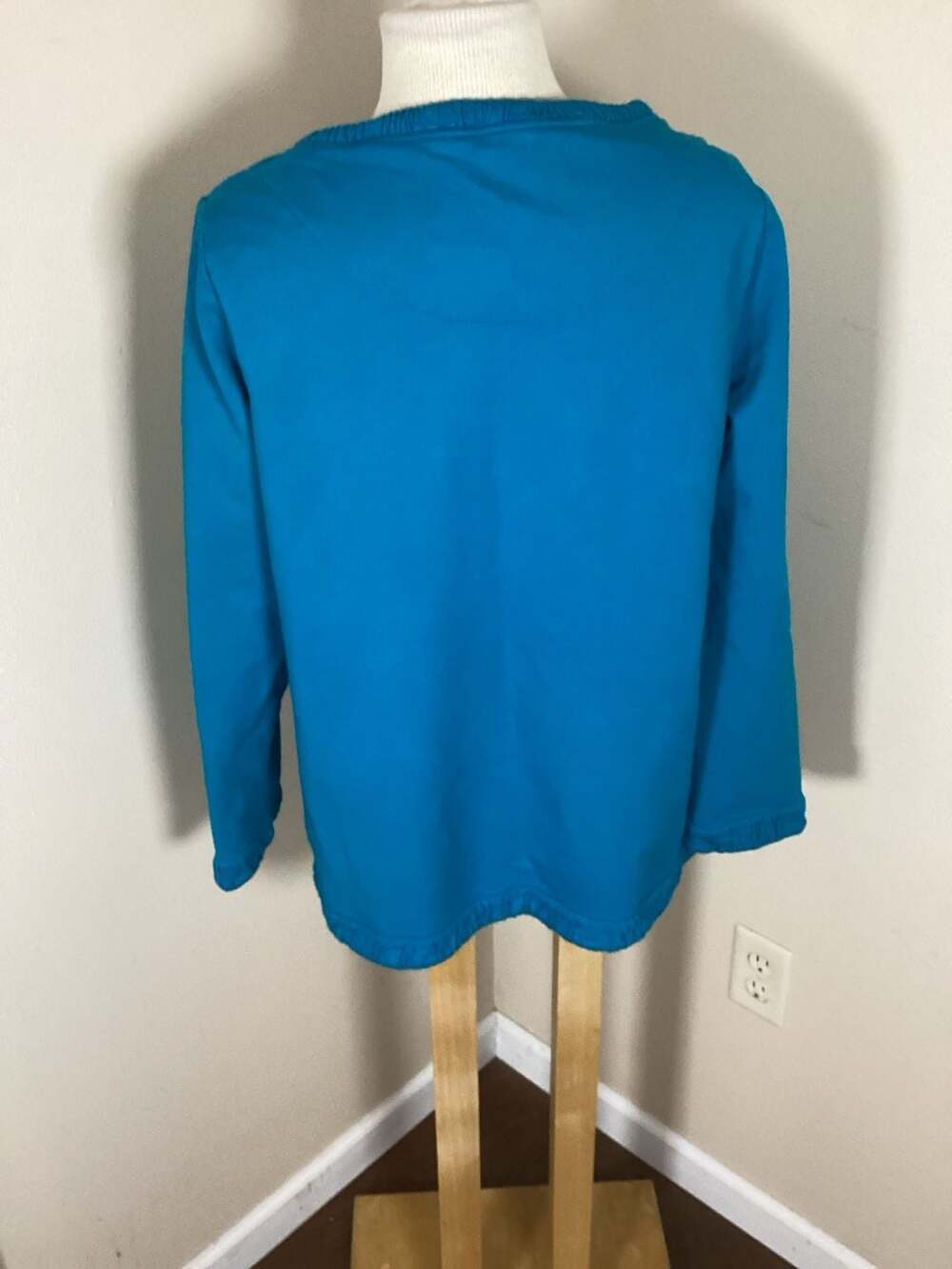Soft Surroundings Teal Blue Ruched Hem & Pocket Pullover Sweatshirt - Thumbnail 4