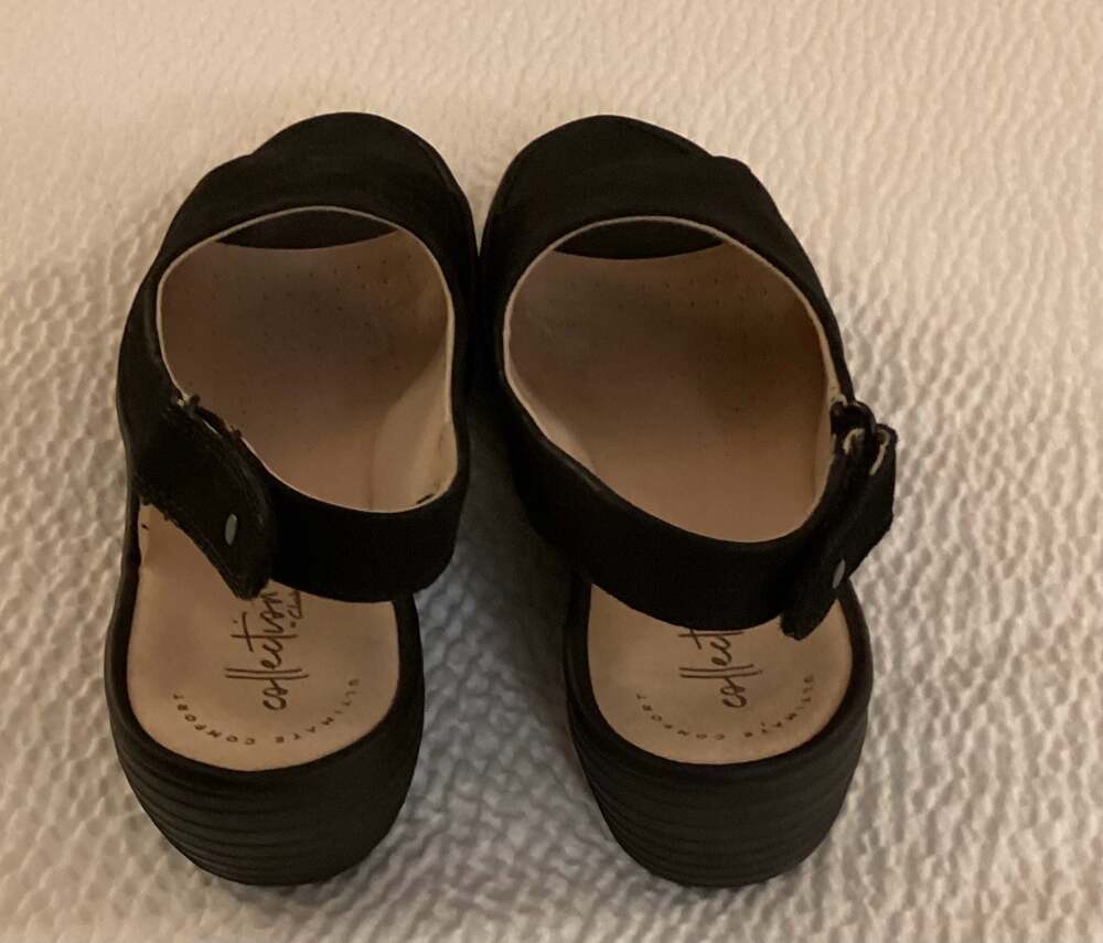 Clarks Collection Jillian Pearl Black Peep Toe Slingback Wedge Sandals Size 9 - Thumbnail 2
