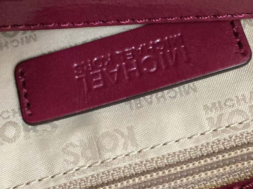 Michael Kors Berkeley Large Leather Clutch Bag in Raspberry - Thumbnail 3