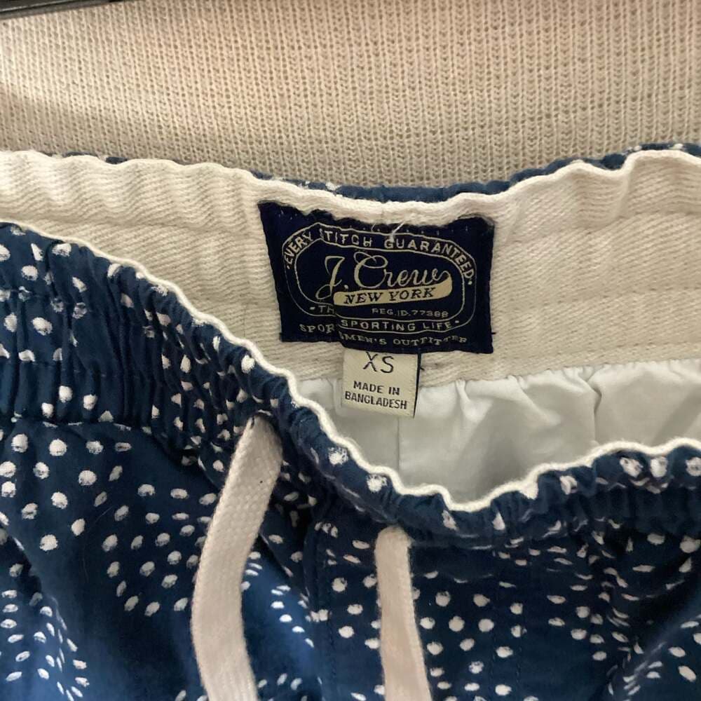 J.Crew Men's XS Blue Dotted Print Stretch Dock Shorts - Thumbnail 2