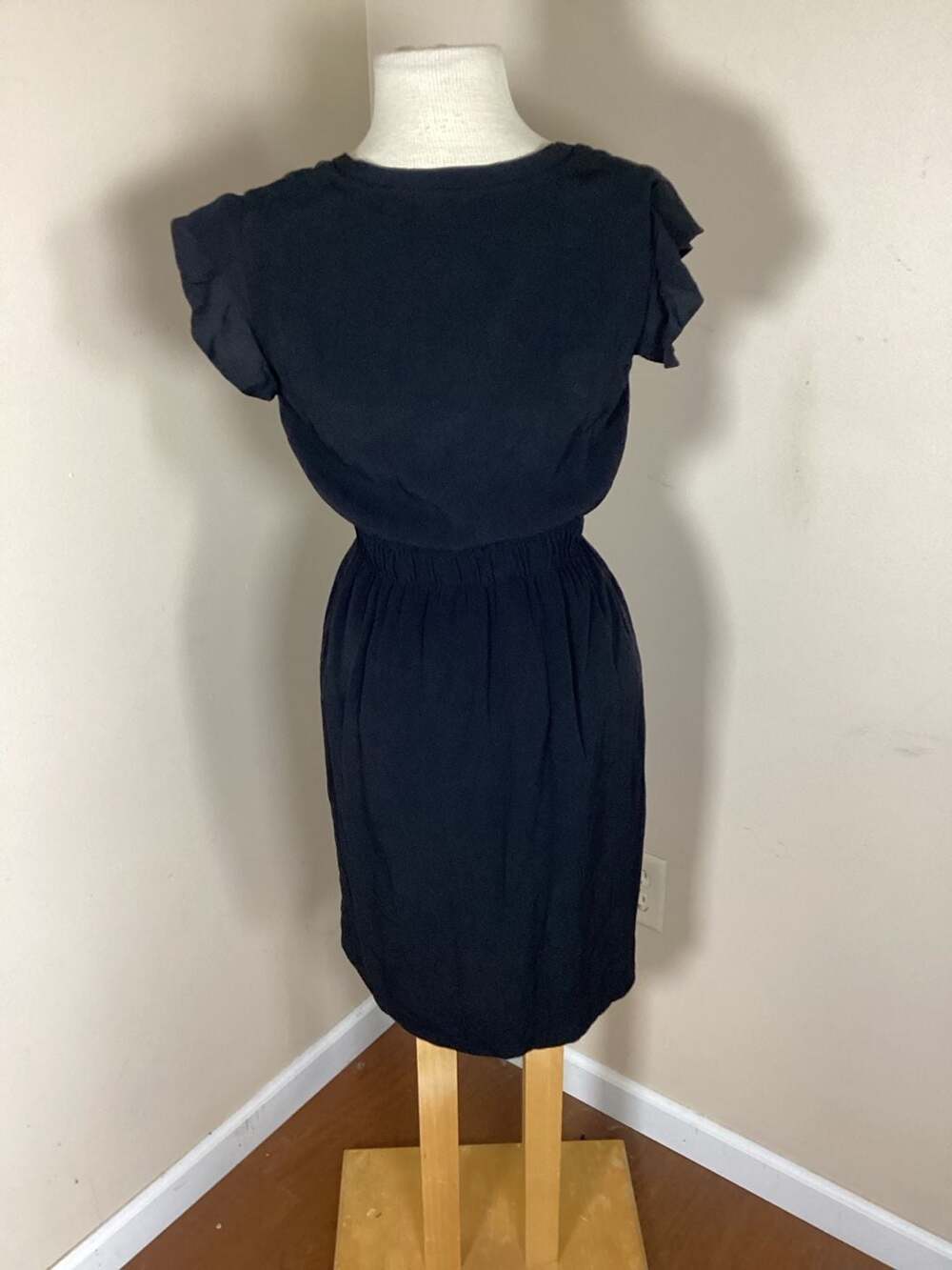 Kate Spade New York Black Flutter Sleeve V-Neck Elastic Waist Dress, Size 2 - Thumbnail 3
