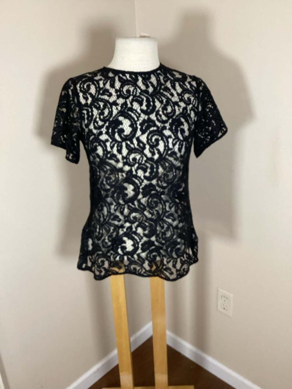 MICHAEL Michael Kors Black Sheer Floral Lace Short Sleeve Peplum Top Size XS - Thumbnail 3