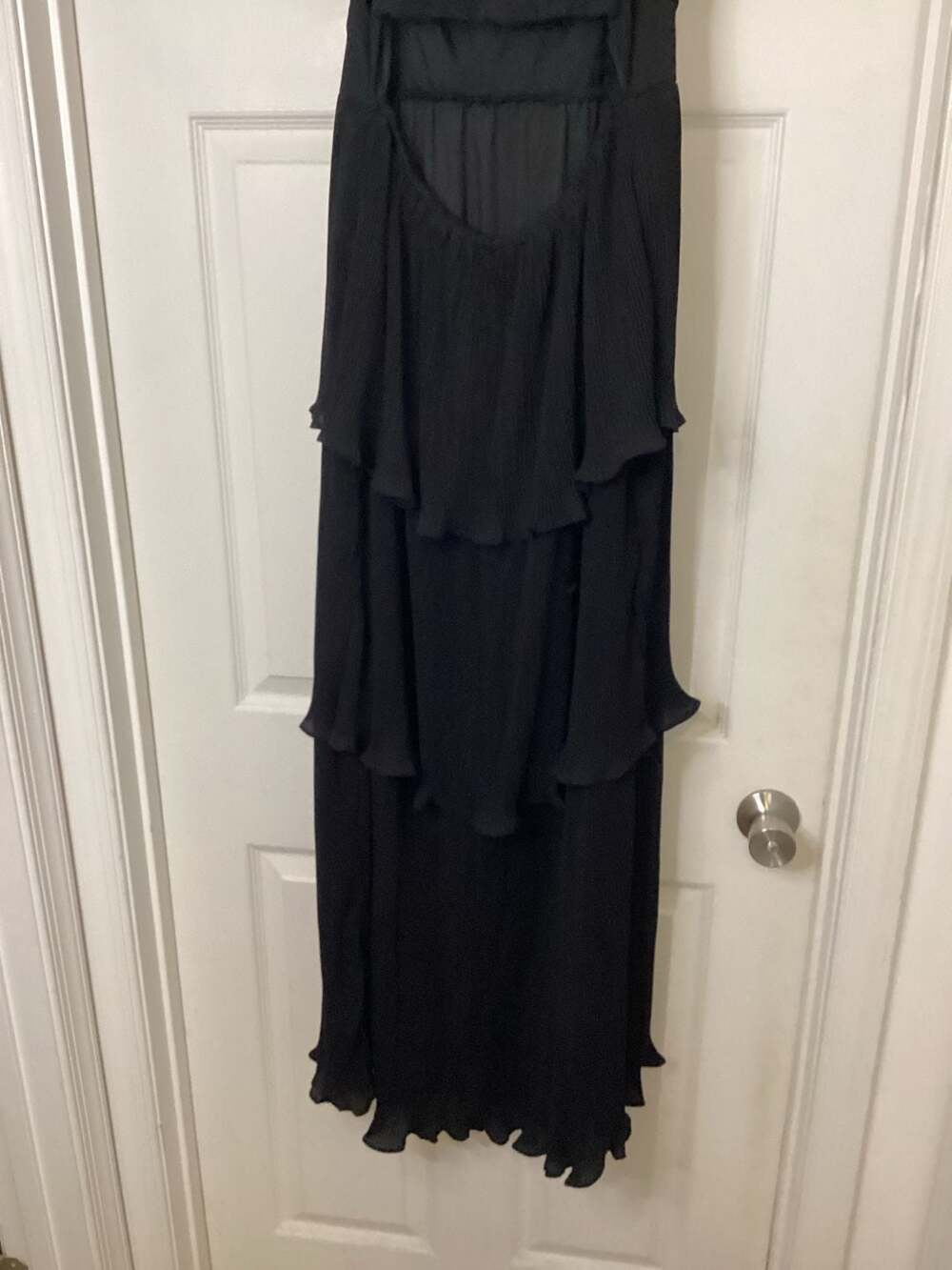 Olivaceous Black Tiered Ruffle Maxi Dress - Thumbnail 7