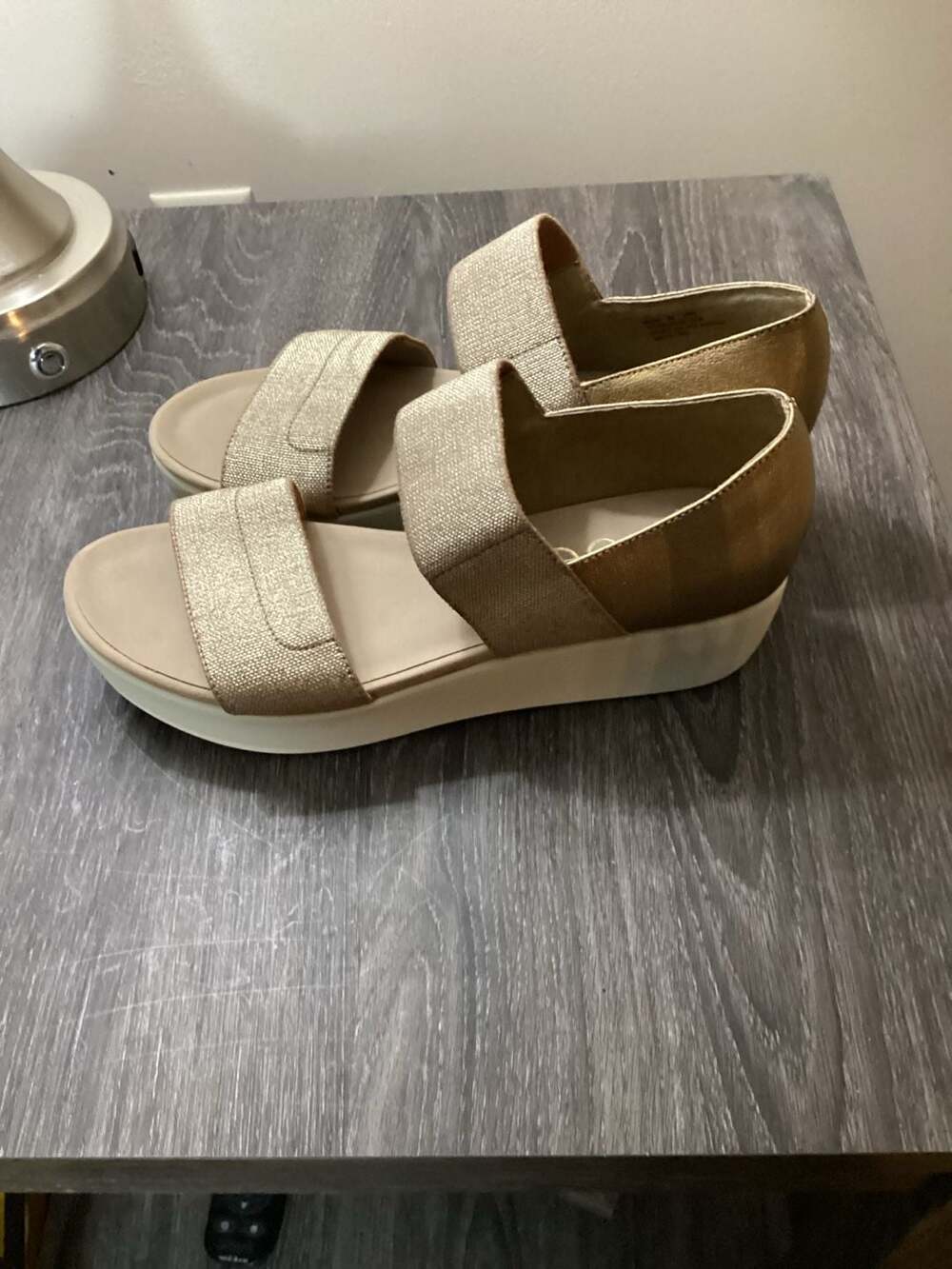 Nicole Imogen Gold Metallic Wedge Elastic Strap Sandals - Thumbnail 4
