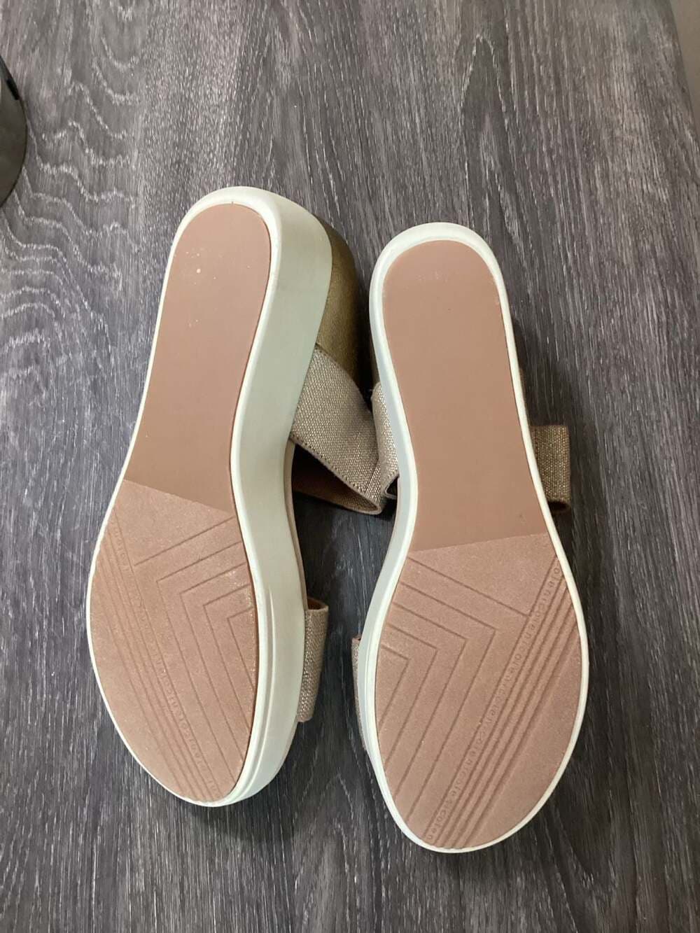 Nicole Imogen Gold Metallic Wedge Elastic Strap Sandals - Thumbnail 5