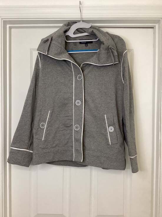 Jones New York Signature Women's Gray Fleece-Style Snap-Up Jacket with White Pip - Thumbnail 6