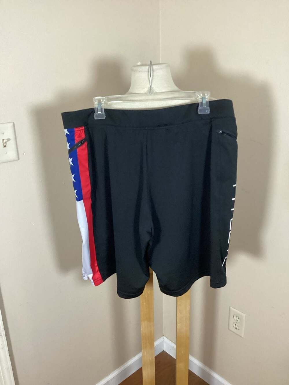 HYLETE Vertex Training Shorts American Flag Stars & Stripes Black XL Above Knee - Thumbnail 4