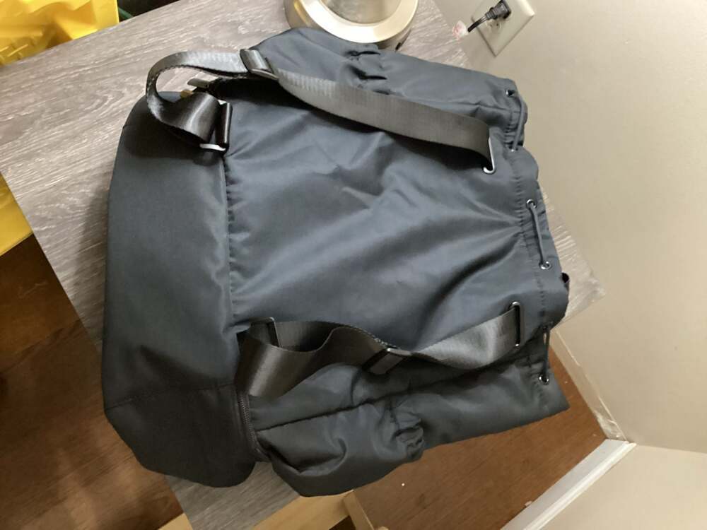 Beyond Yoga Commuter Backpack Black Drawstring Gym Bag - Thumbnail 4