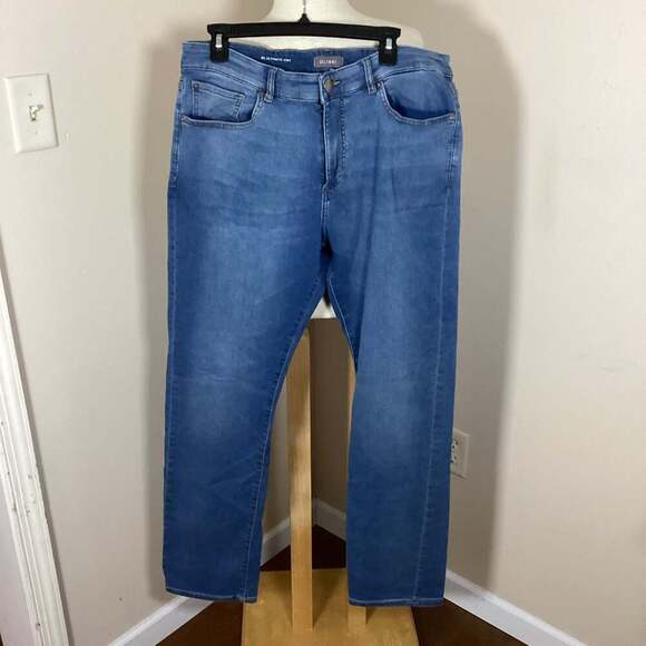 DL1961 Ultimate Knit Slim Straight Jeans Size 36x34 - Thumbnail 5