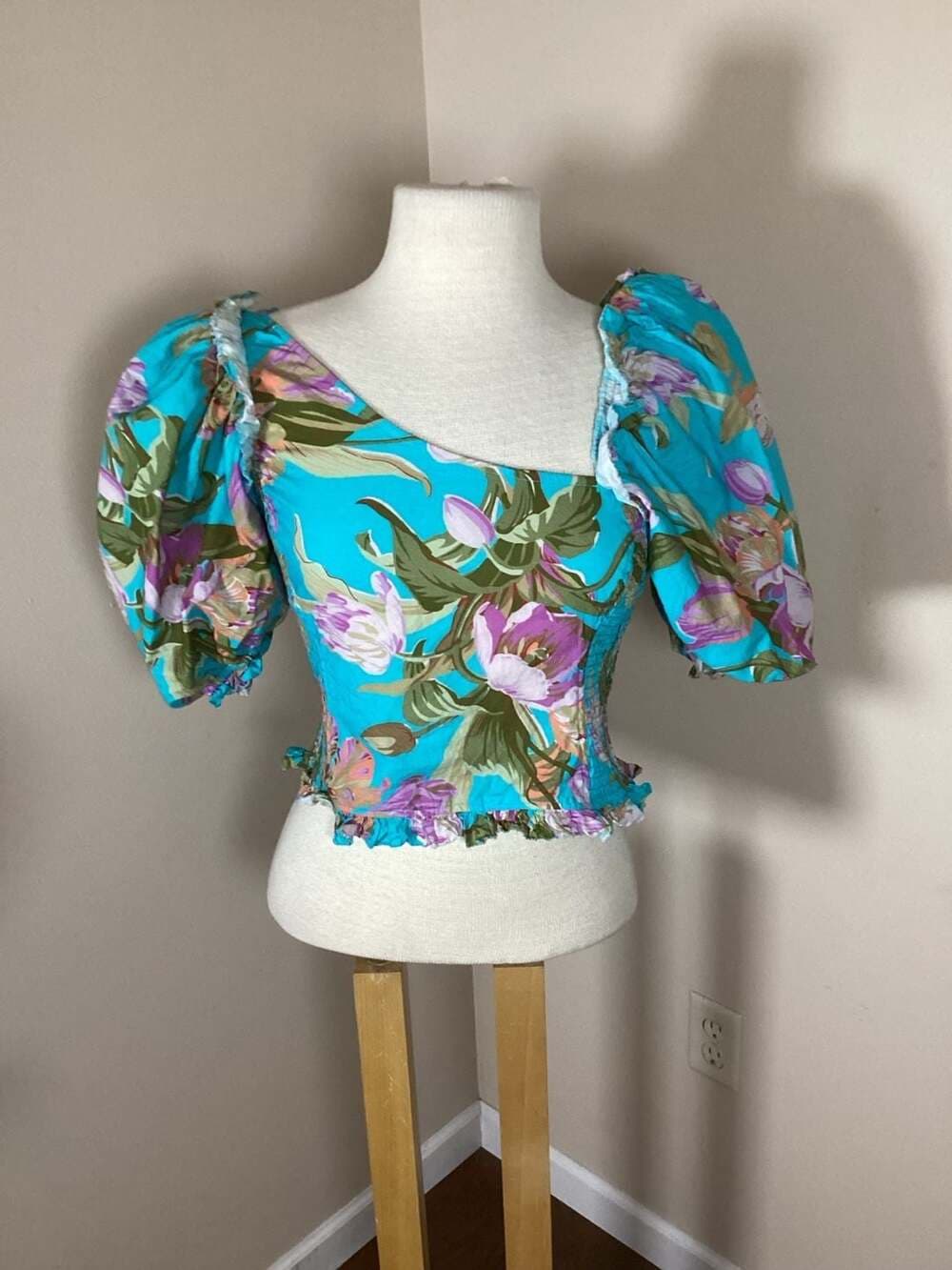 Love The Label Maryelle Top Bibi Print Floral Smocked Puff Sleeve Blouse - Thumbnail 4