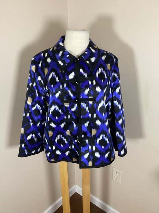 Doncaster Collection Silk Blend Ikat Print Toggle Jacket - Thumbnail 5