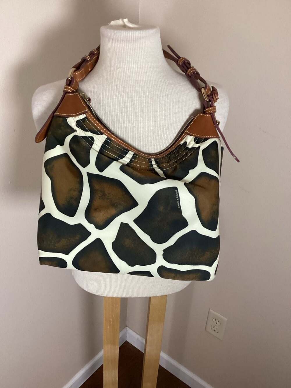 Dooney & Bourke Giraffe Print Hobo Shoulder Bag - Thumbnail 4