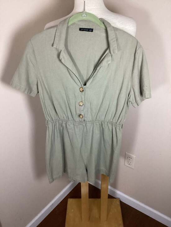 Cotton On Sage Green Short Sleeve Button Front Romper Size M - Thumbnail 4