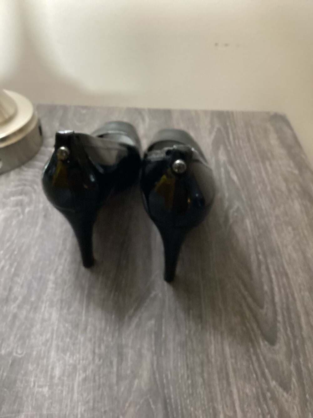 Stuart Weitzman Black Patent Leather Peep Toe Heels Size 7 M - Thumbnail 2