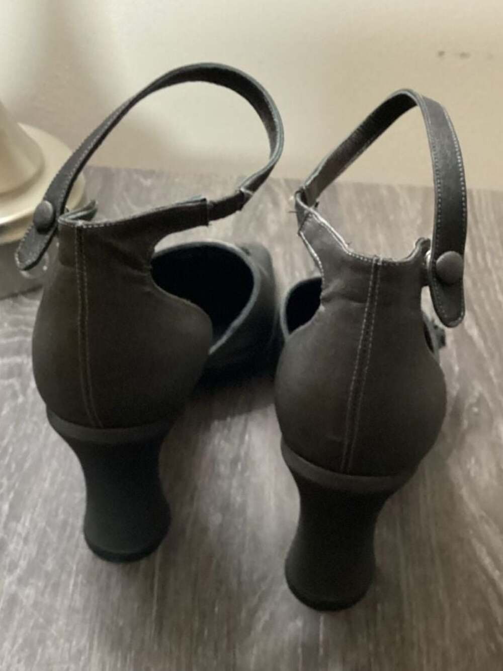 Vintage Kenneth Cole New York Gray Satin Rosette Embroidered Ankle Strap Heels - Thumbnail 3