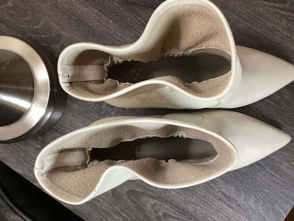 Vince Camuto Sarinda White Leather Pointed Toe Ankle Boots - Thumbnail 4